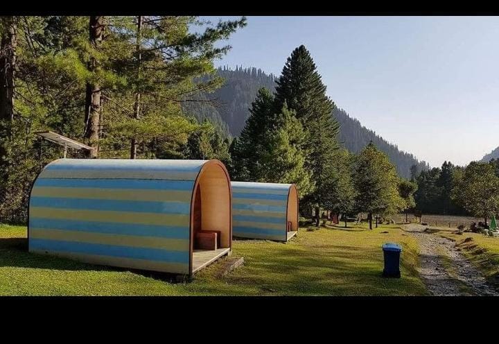 Sharan Camping Pods